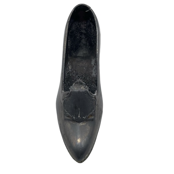 Vintage Metal Shoe Pincushion Jennings Brothers Empire State Building Souvenir - Picture 2 of 13